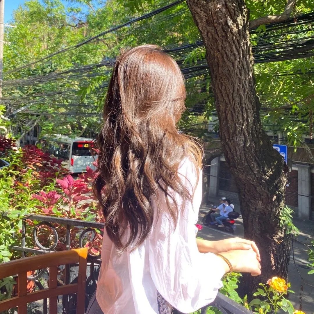 飞向月球海报