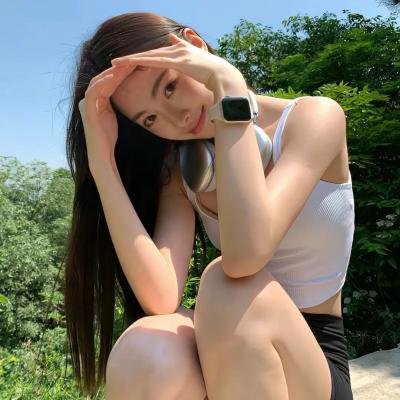 奔跑吧女孩海报